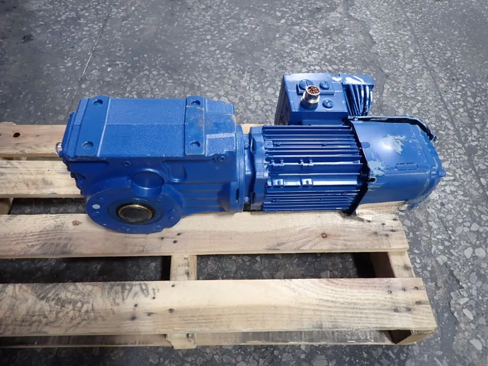 Sew Eurodrive 1 Hp Gear Drive - Ka57 Drn80m4/be1hr/mm07
