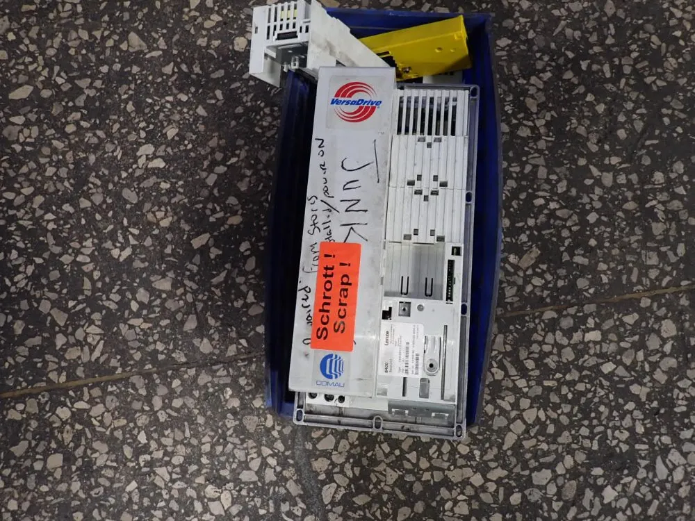 Lenze Frequency Inverter - E84abbnd1534vn0