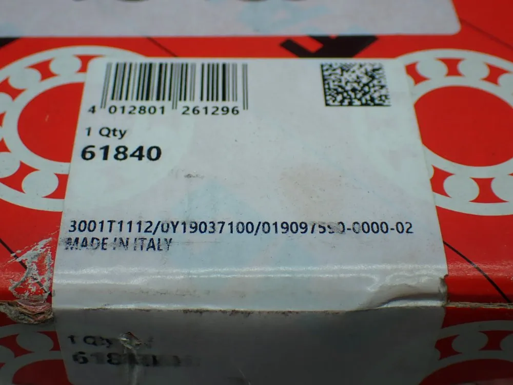 Fag Straight Bore, 200 Mm Id, 250 Mm Od, 24 Mm Width Radial/deep Groove Ball Bearing - 61840