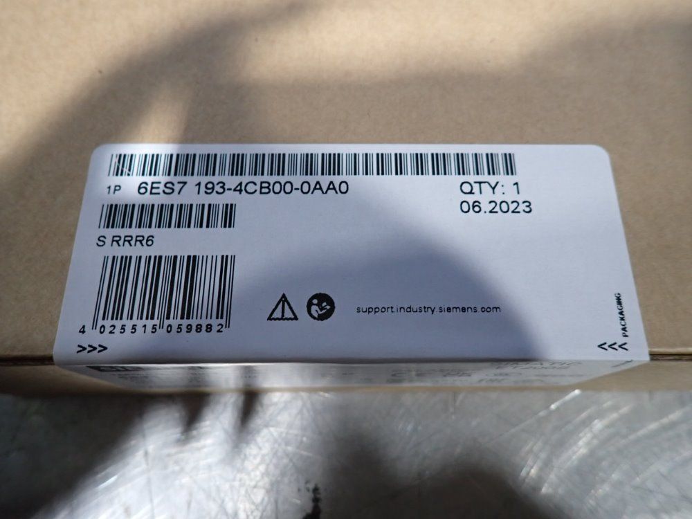 Siemens Lot Of 12 Terminal Modules - 6es7193-4cb00-0aa0