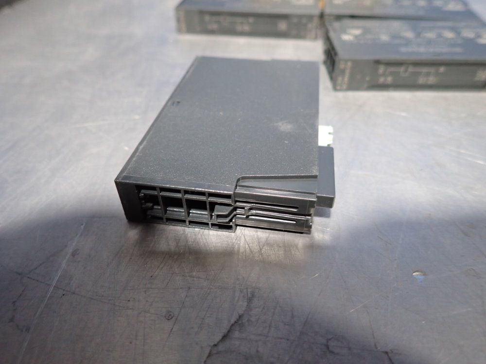 Siemens Lot Of 4 Digital Input Module - 6es7132-4bd02-0aa0