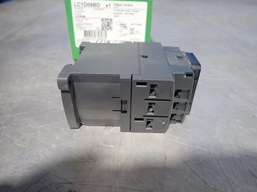 Schneider Contactor - Lc1d09bd