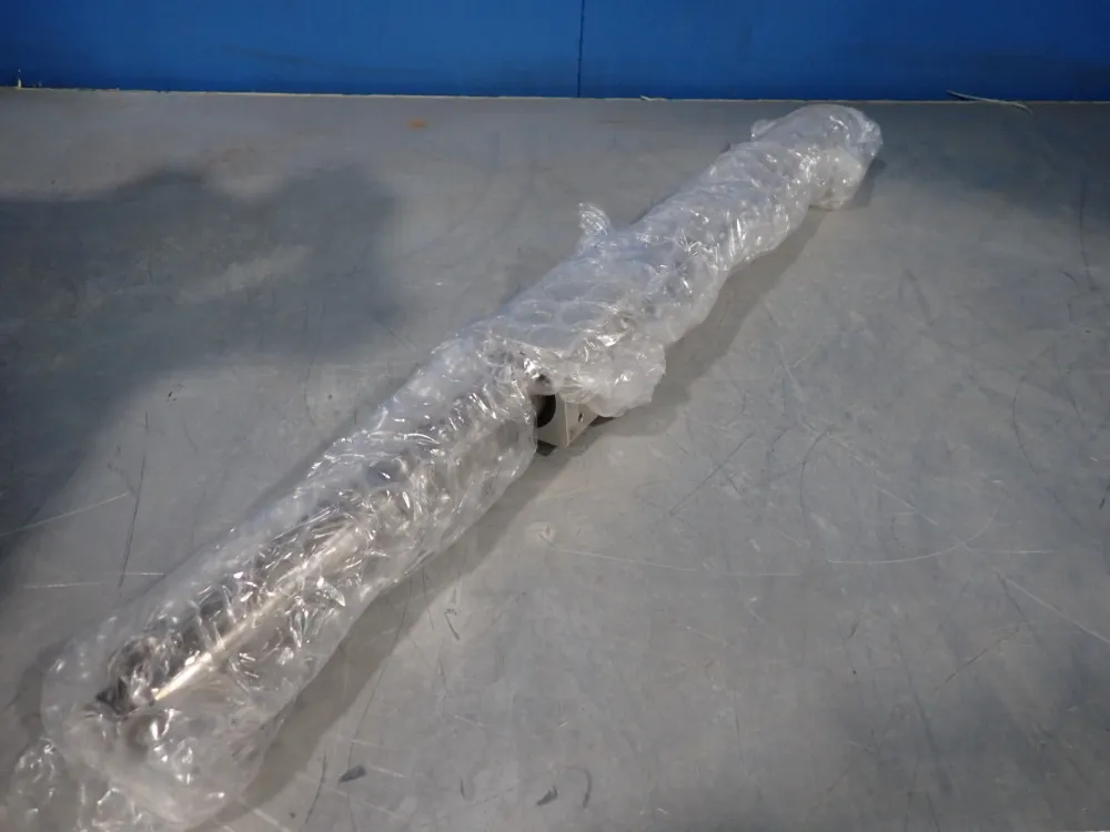 Smc Magnetically Coupled Rodless Cylinder - Cy3b40-700