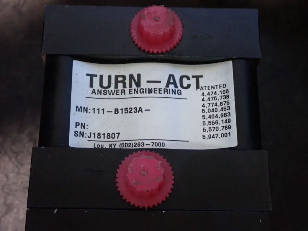 Turn-act Tool Holders