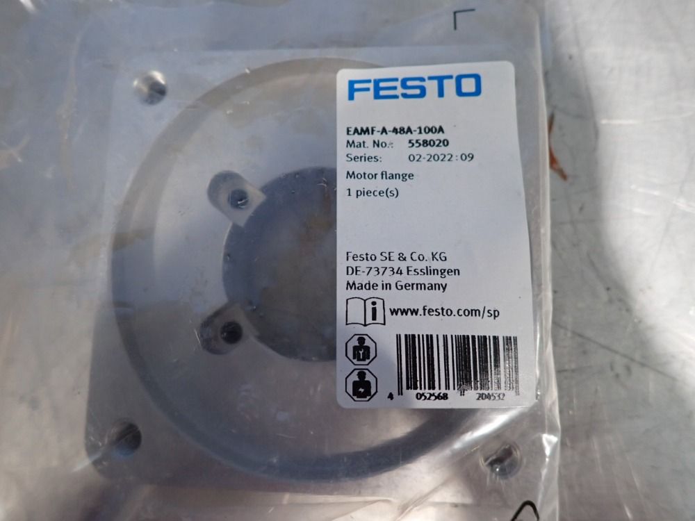 Festo Axial Mounting Kit - Eamm-a-l48-100a