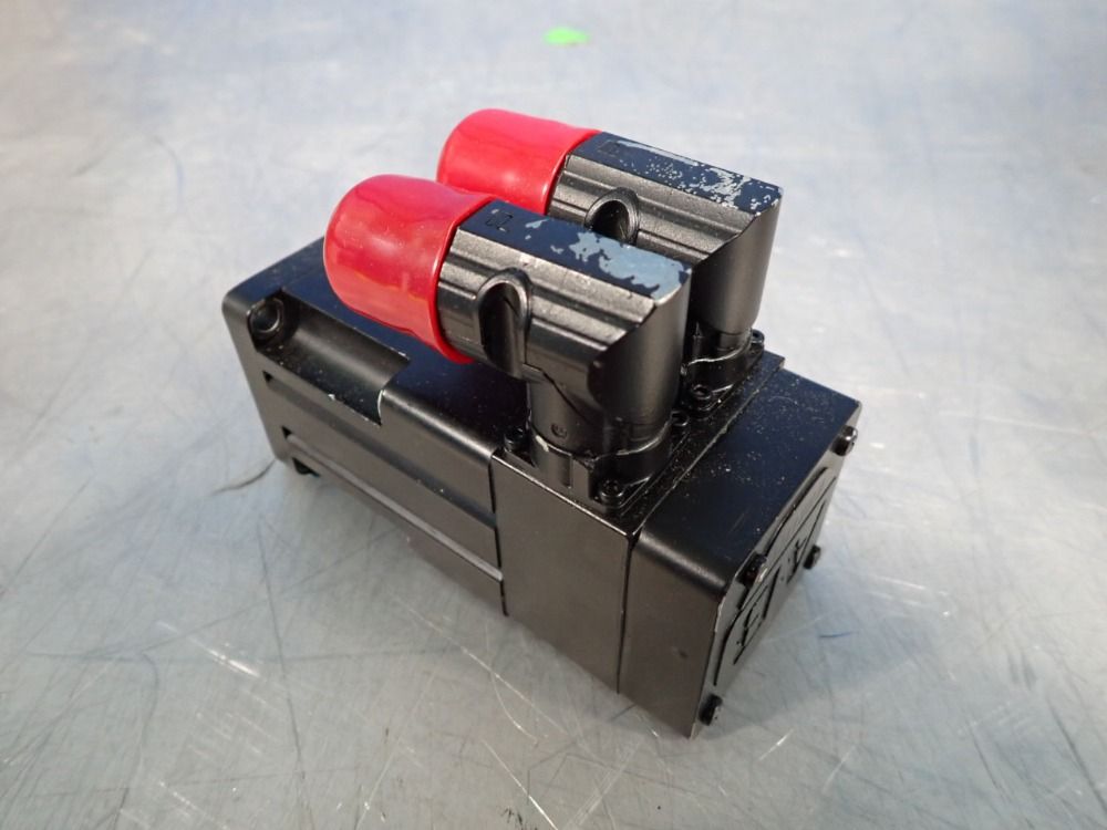 Allen Bradley Low Inertia Servo Motor - Mpl-b1520u-vj72aa