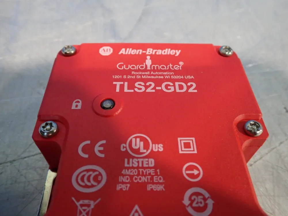 Allen Bradley Saftey Interlock Switch - Tls2-gd2