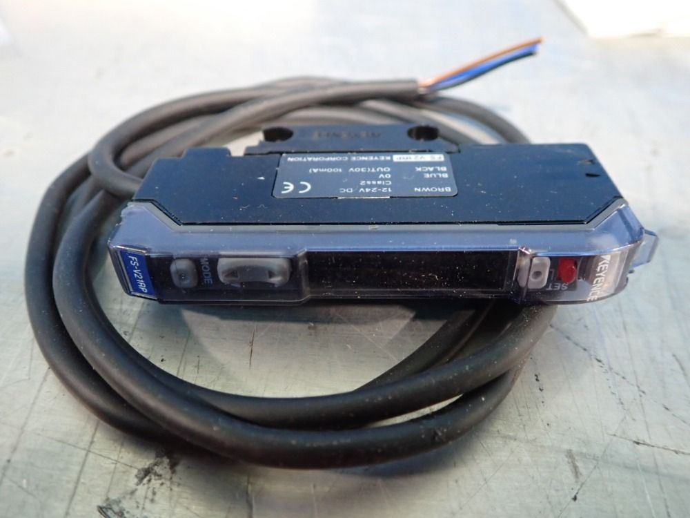 Keyence Photoelectric Sensor - Fs-v21rp