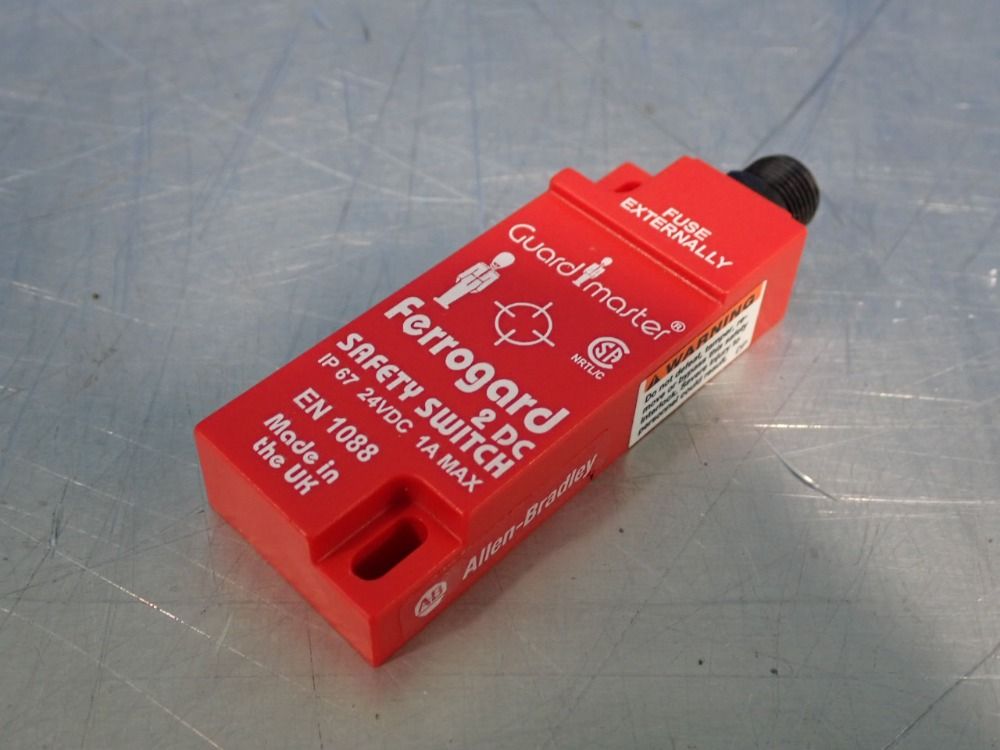 Allen Bradley Switch - 440n-g02094