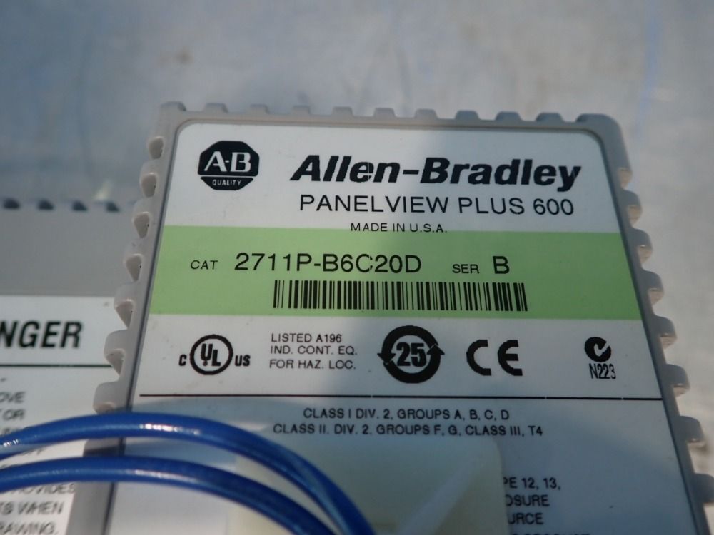 Allen Bradley Operator Interface - 2711p-b6c20d