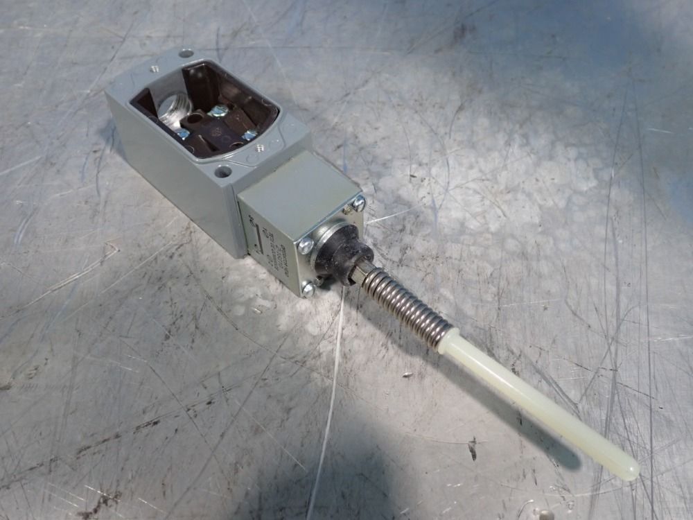 Allen Bradley Limit Switch - 802t-ws