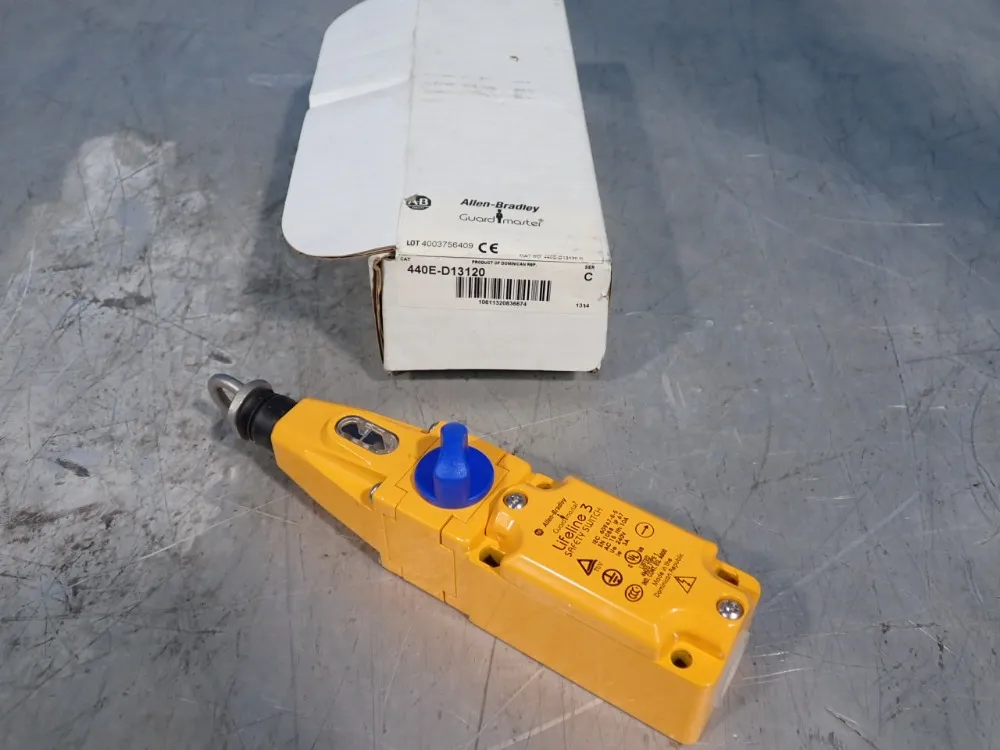 Allen Bradley Safety Pull Switch - 440e-d13120