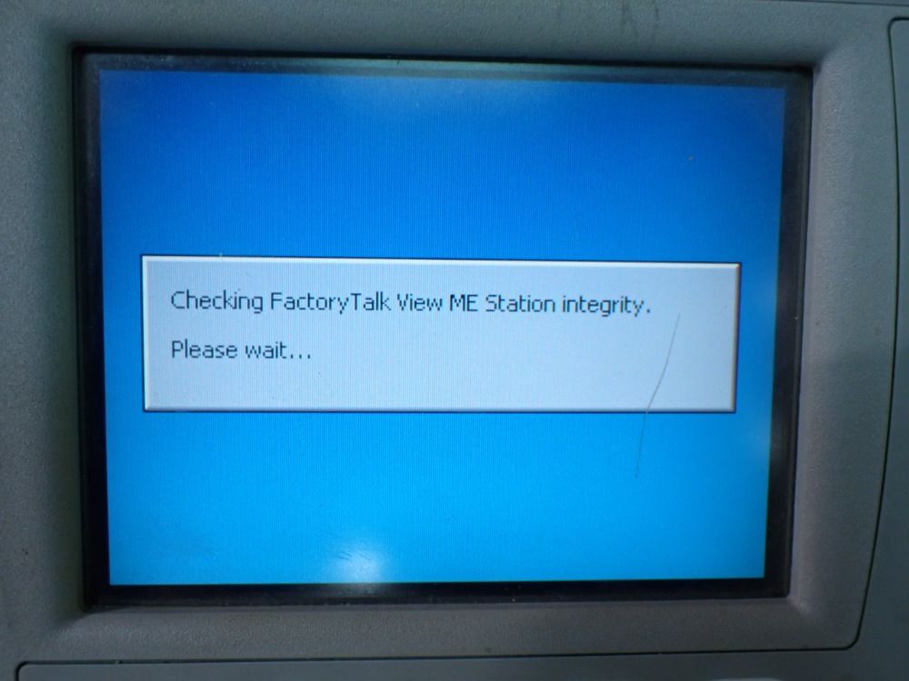 Allen Bradley Operator Interface - 2711p-b6c20d