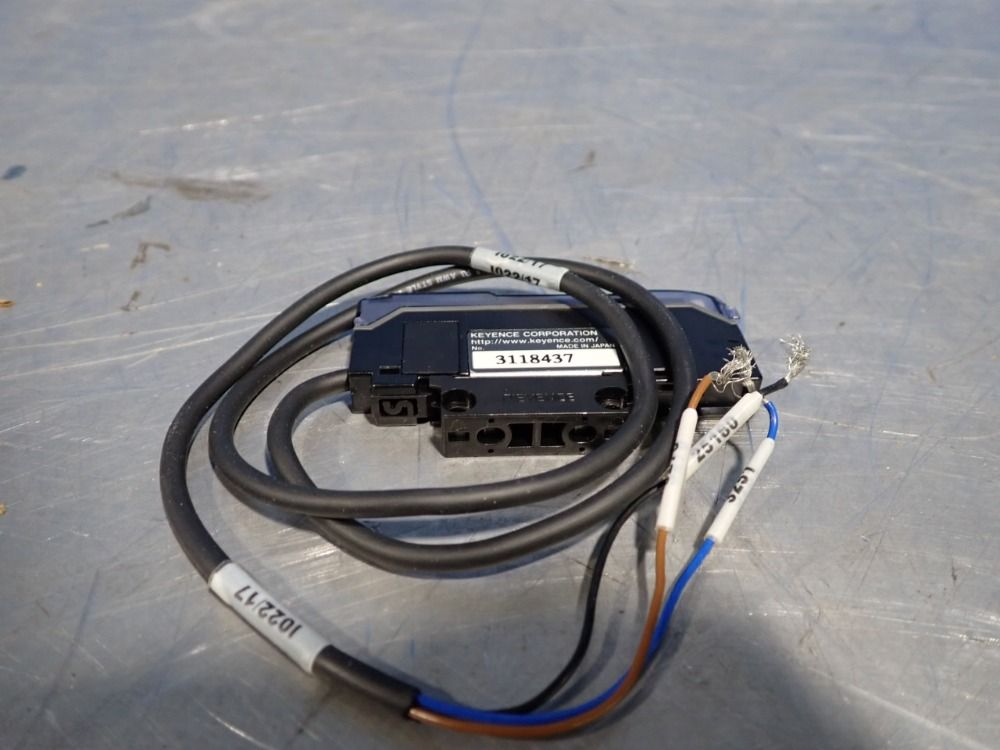 Keyence Photoelectronc Sensor - Fs-v21rp