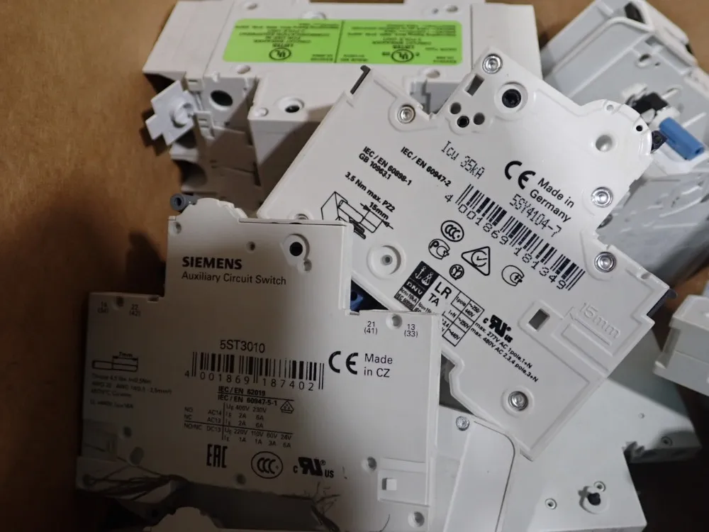 Siemens, Allen Bradley Circuit Switch