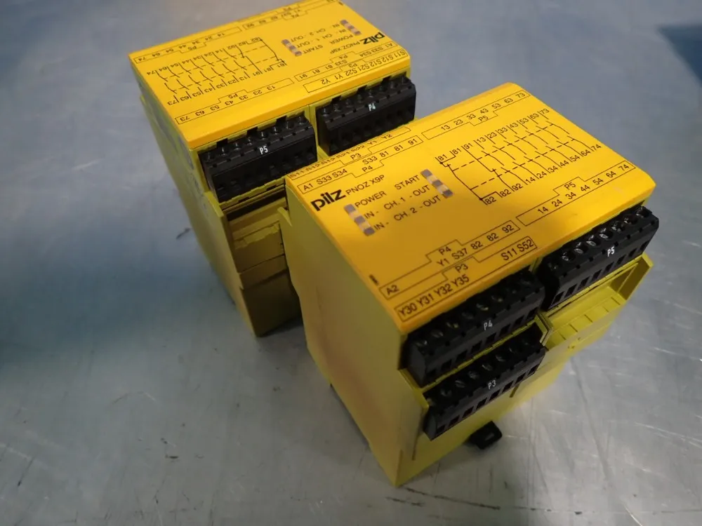 Pilz Lot Of 2 Safety Relay - 777609