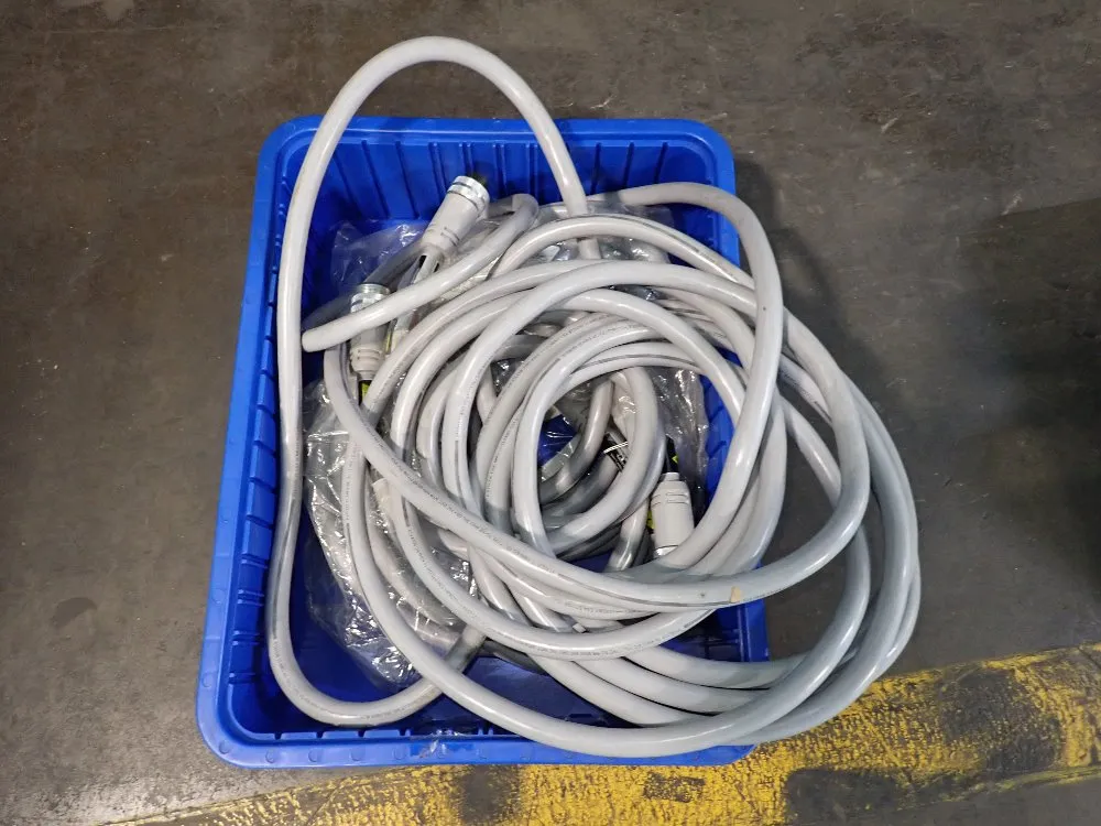 Brad Power Lot Of 2 Cables - Cc4030a48m120