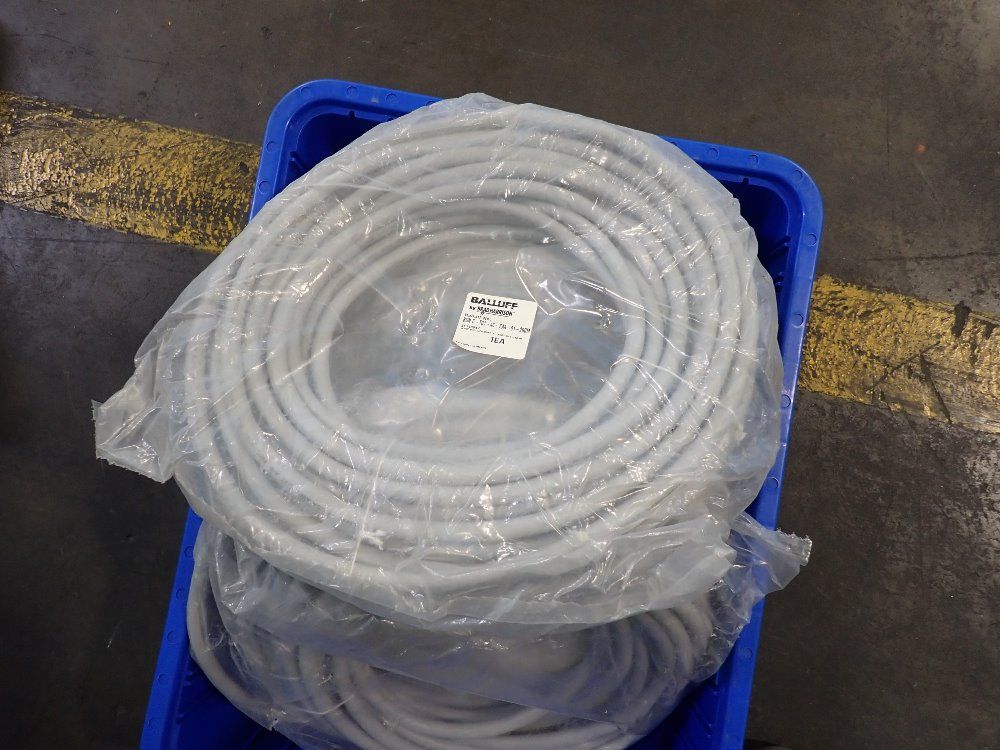 Balluff Lot Of 4 Cables - Bdn-t01-ac-eaa-01-200m