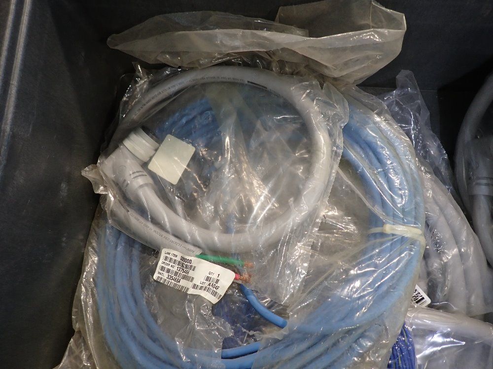 Lot Of 6 Cables