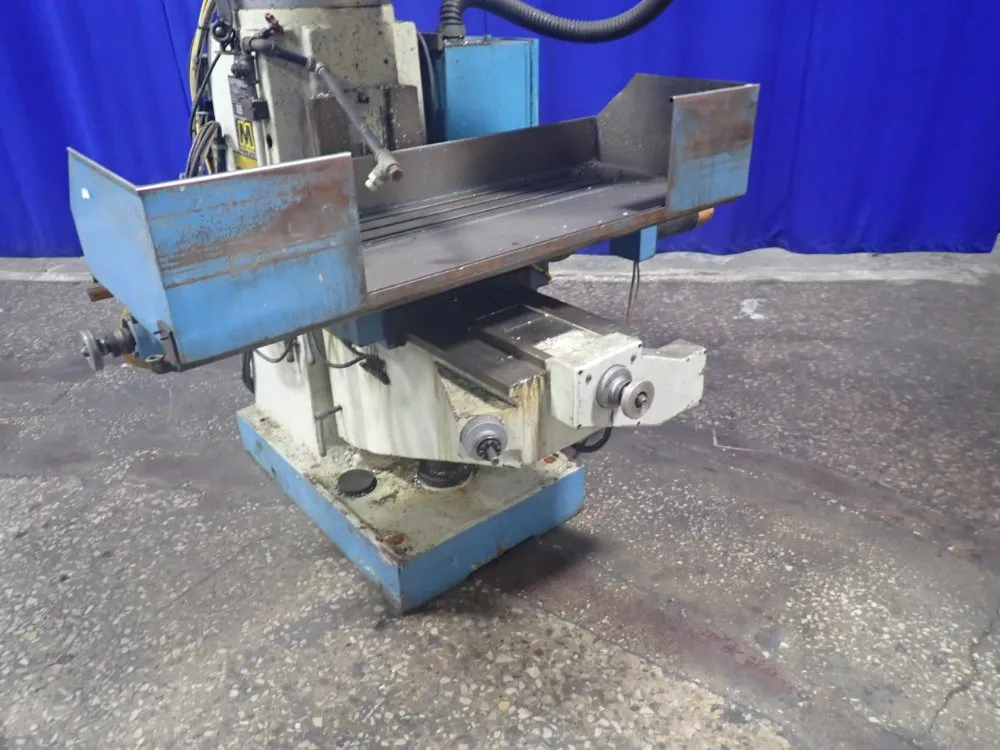 Yeong Chin Machinery Industries 1996 Super Max Ycm - 40 Cnc Vertical Mill - Ycm-40