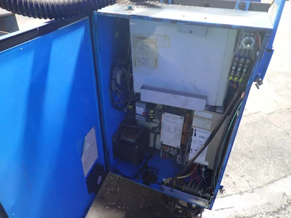 Yeong Chin Machinery Industries 1996 Super Max Ycm - 40 Cnc Vertical Mill - Ycm-40