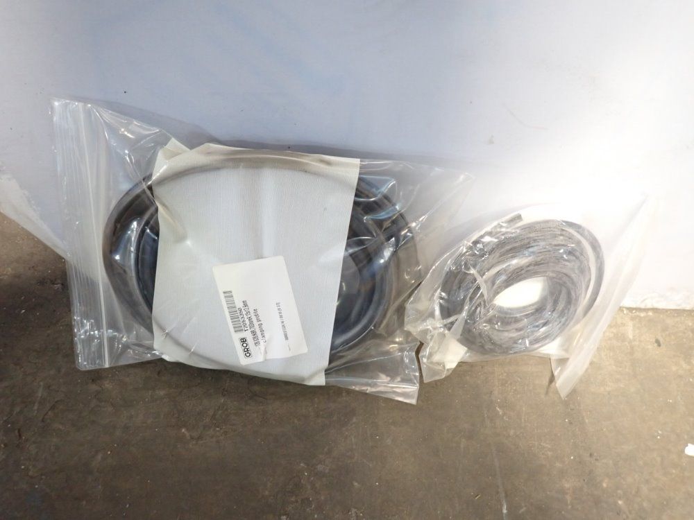 Grob 31"x23" Window W/ Seals - Gbvf2-21-790-590-4-000-01-1