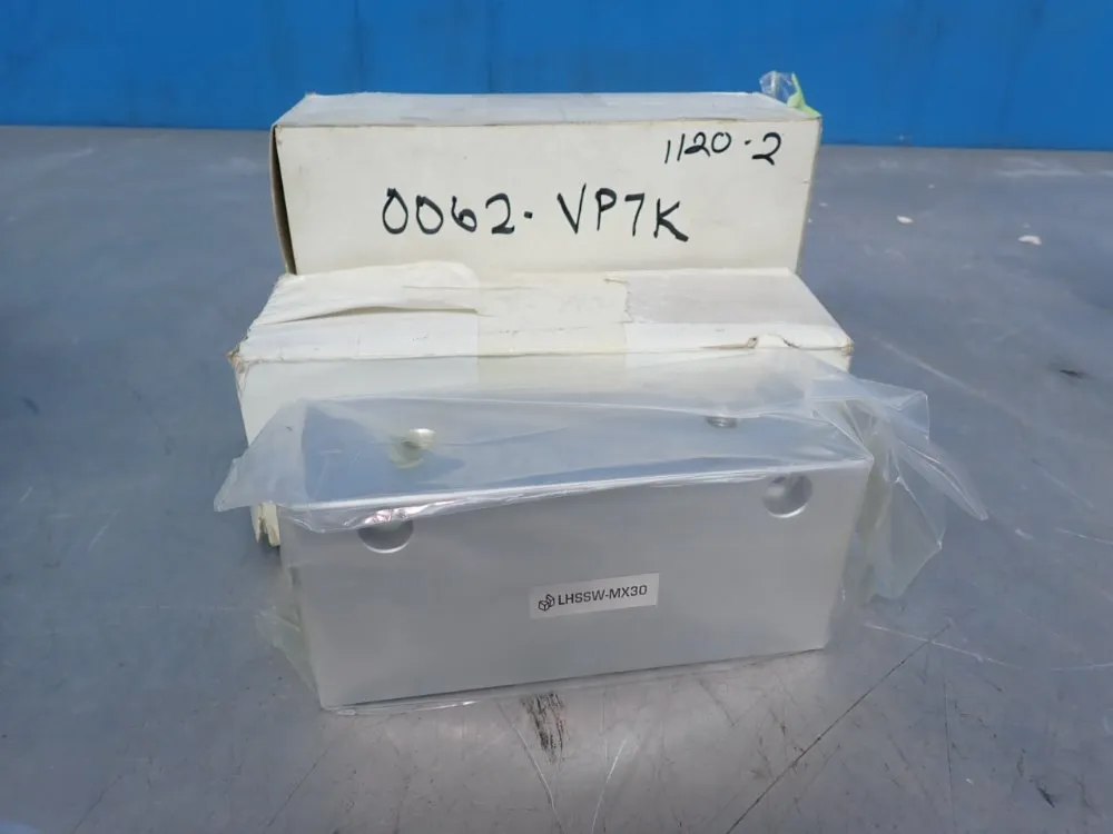 Linear Bushing 1" Lot Of 3 Linear Ball Bearing - Lhssw-mx30