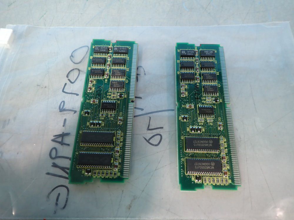 Fanuc Lot Of 2 Circuit Boards - A20b-2902-0070/050