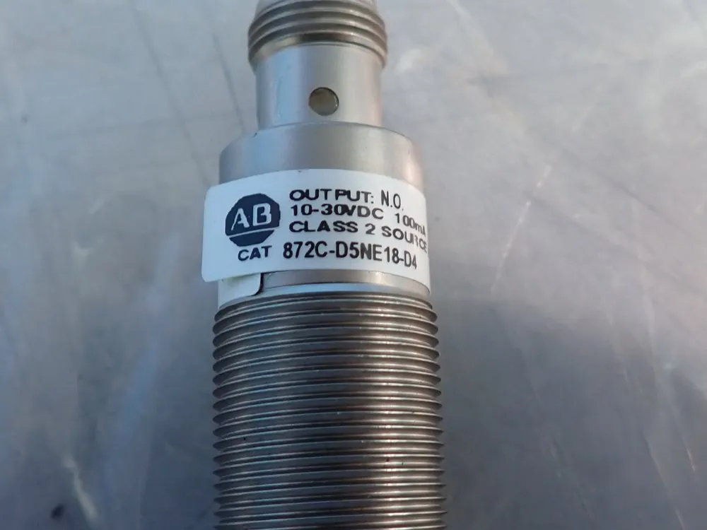 Allen Bradley Lot Of 3 Inductive Proximity Sensor - 872c-d5ne18-d4
