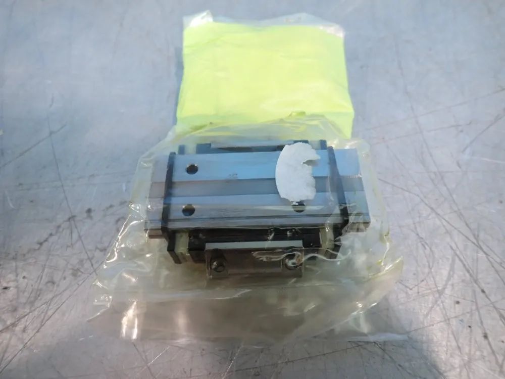 Nsk Lot Of 2 Linear Guideway Blocks - Lw170080elc1t11kcz