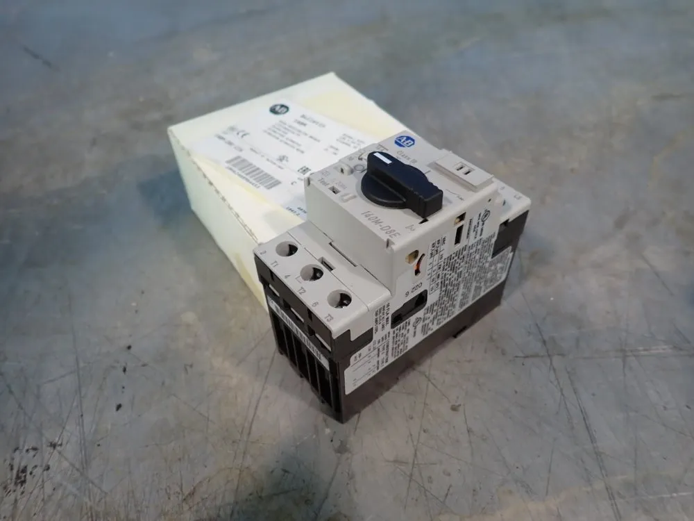Allen Bradley Circuit Breaker - 140m-d8e-c16