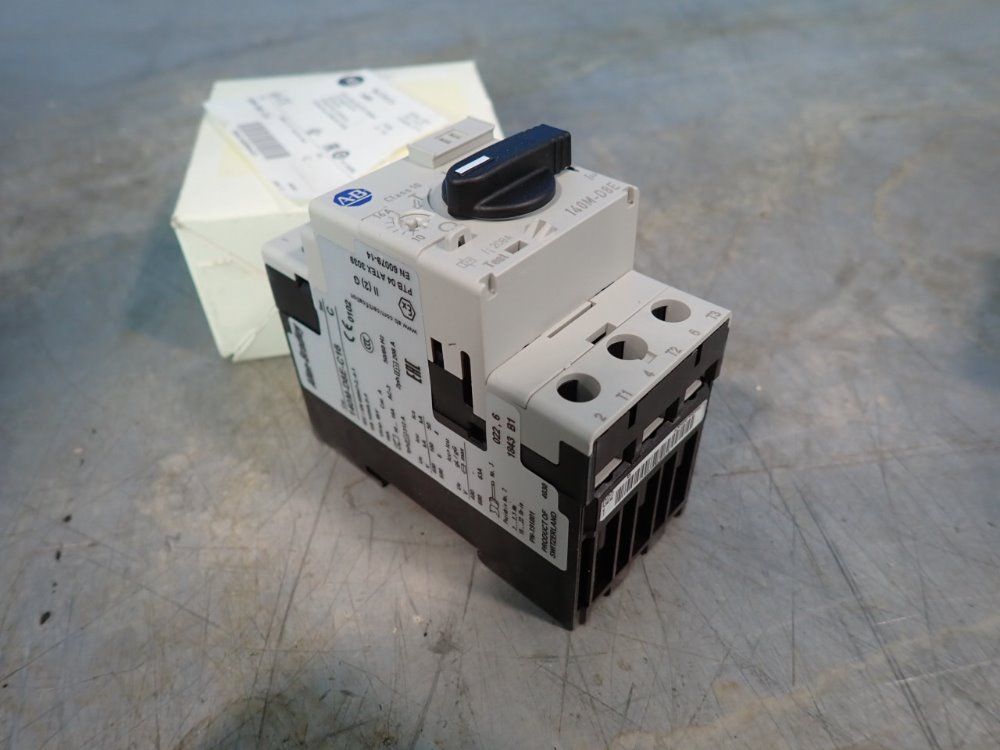Allen Bradley Circuit Breaker - 140m-d8e-c16