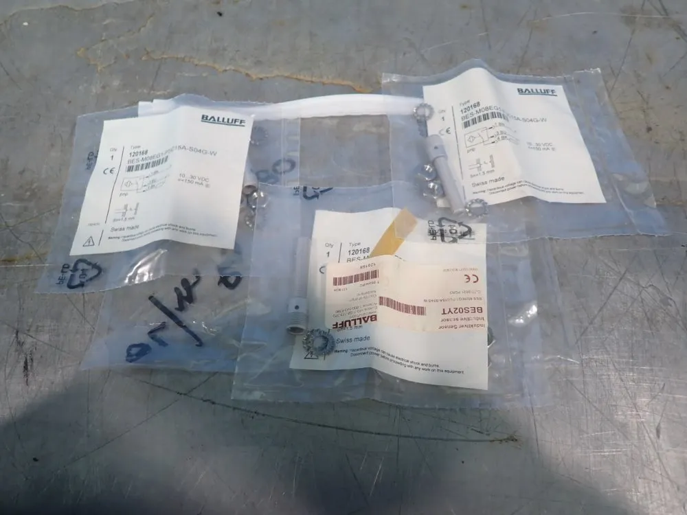 Balluff Lot Of 3 Inductive Sensors - Bes-m08eg1-psc15a-s04g-w