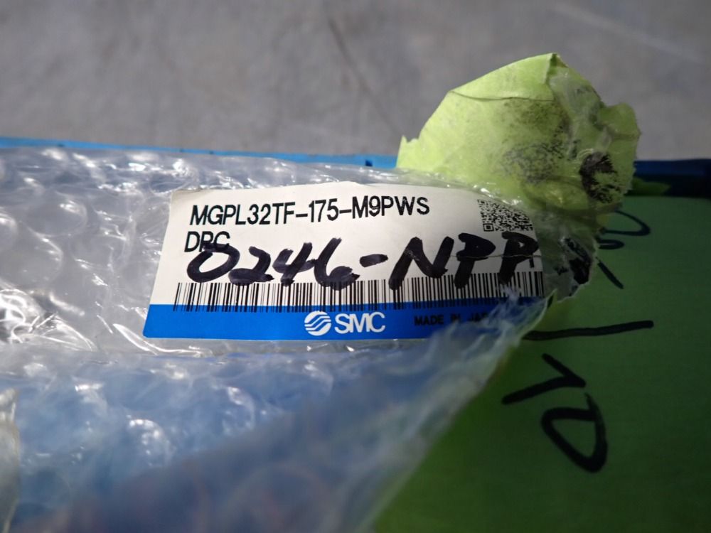 Smc Guide Cylinder - Mgpl32tf-175z-m9pw8dpc, Mgpl32tf-175-m