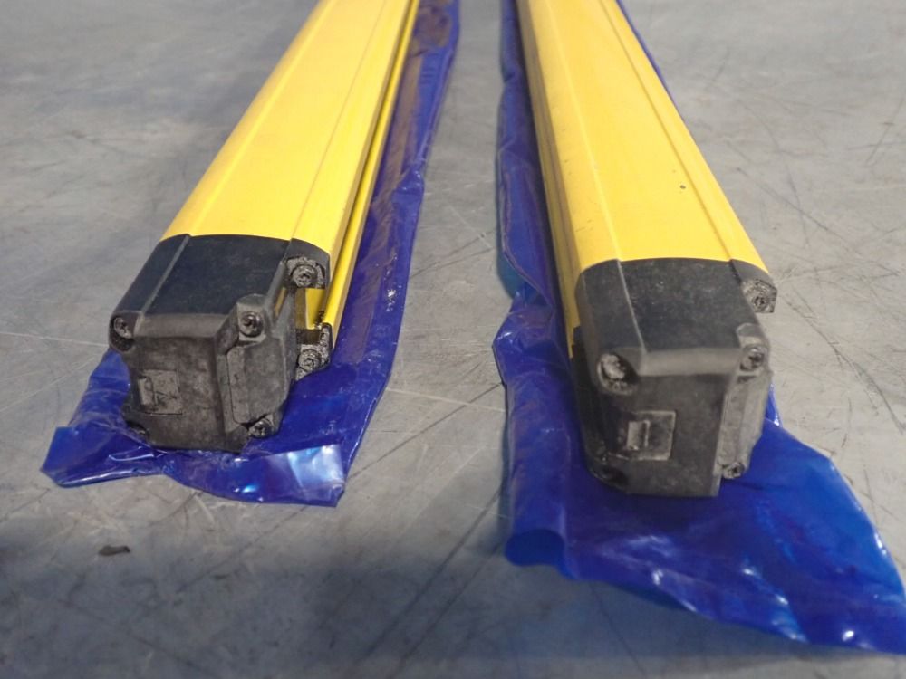 Keyence Transmitter / Reciever - Gl-r64h-t / Gl-r64-r