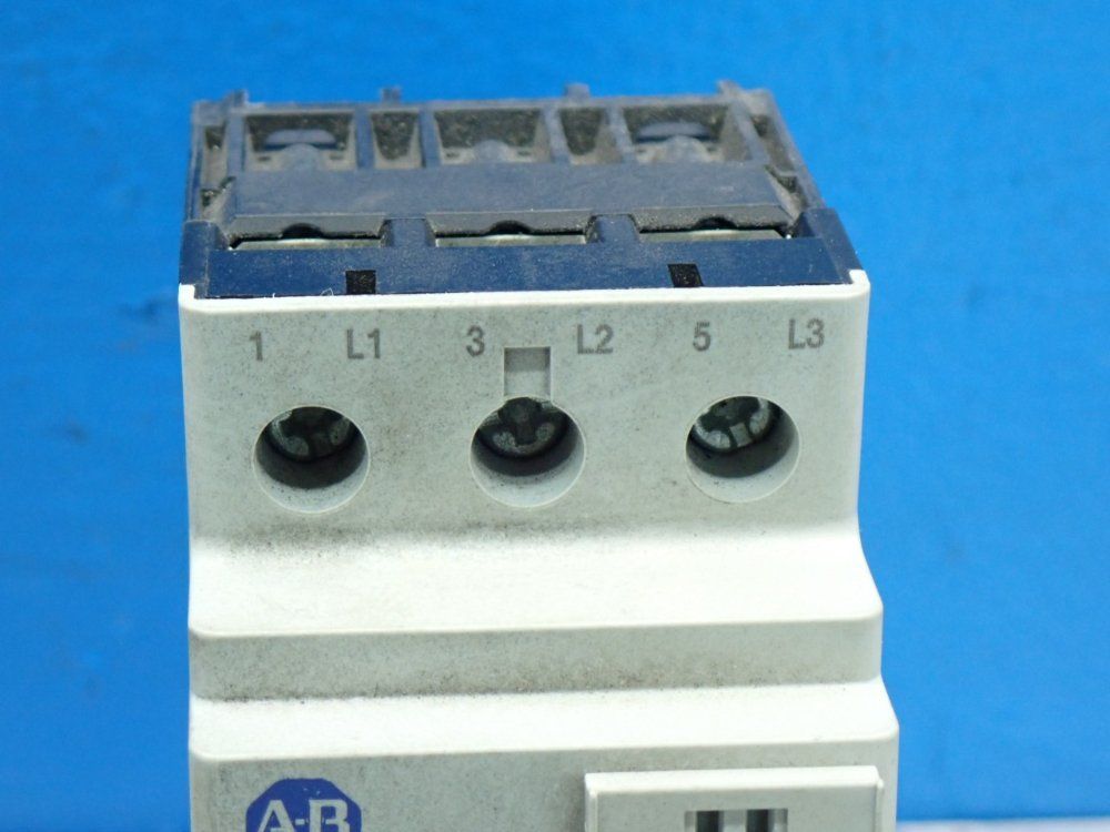 Allen Bradley Molded Case Circuit Breaker - 140m-c2e-b63
