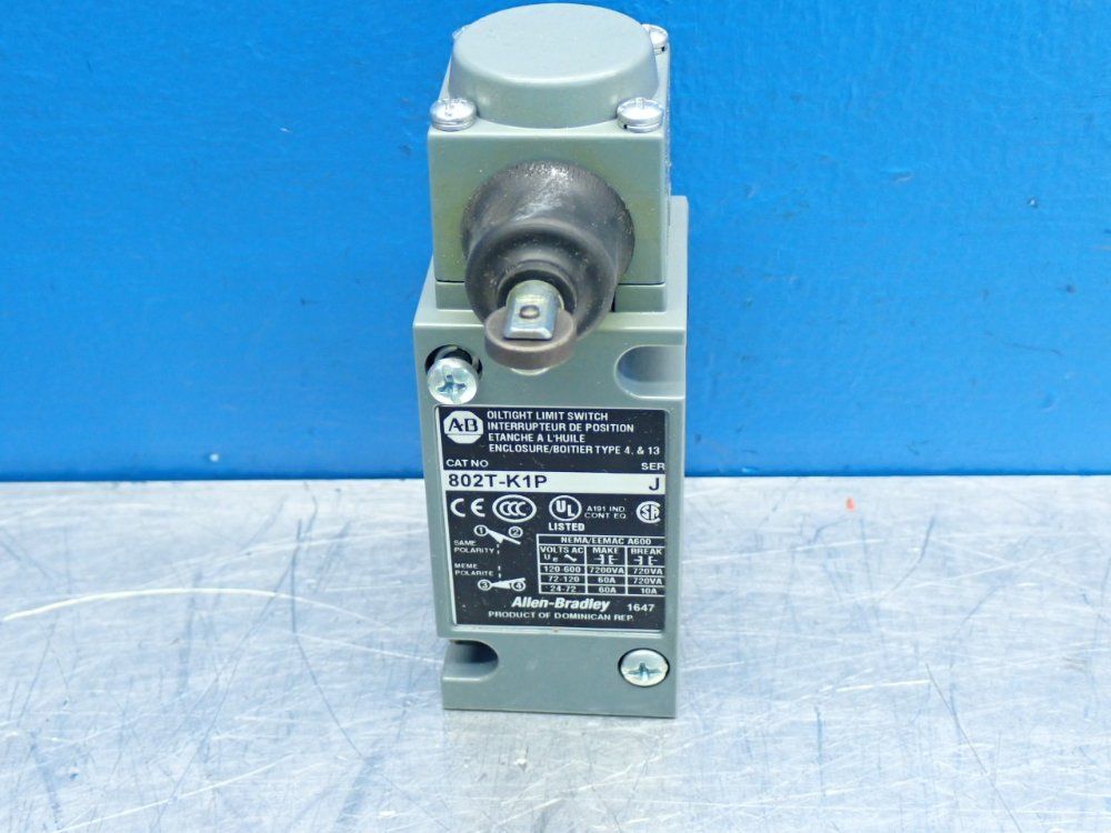 Allen Bradley Plug-in Oiltight Limit Switch Series-h - 802t-k1p