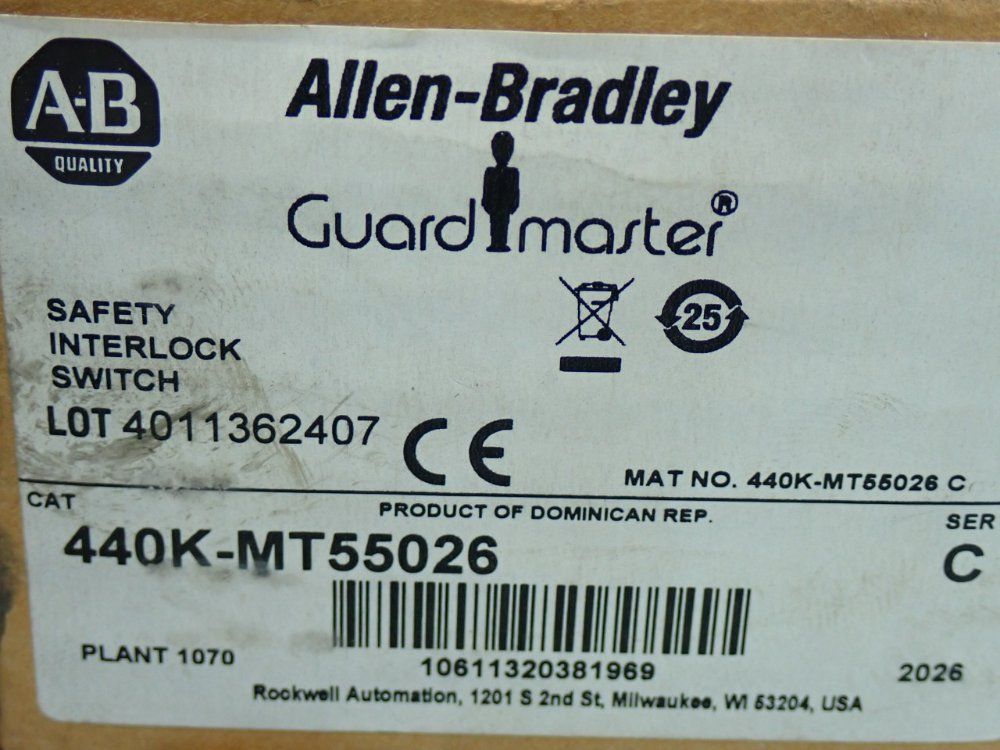 Allen Bradley Guardmaster Tongue Interlock Switch - 440k-mt55026