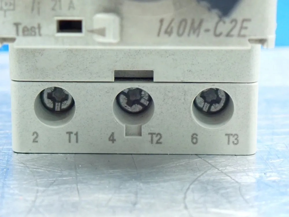 Allen Bradley Manual Motor Starter Circuit Breaker - 140m-c2e-b16