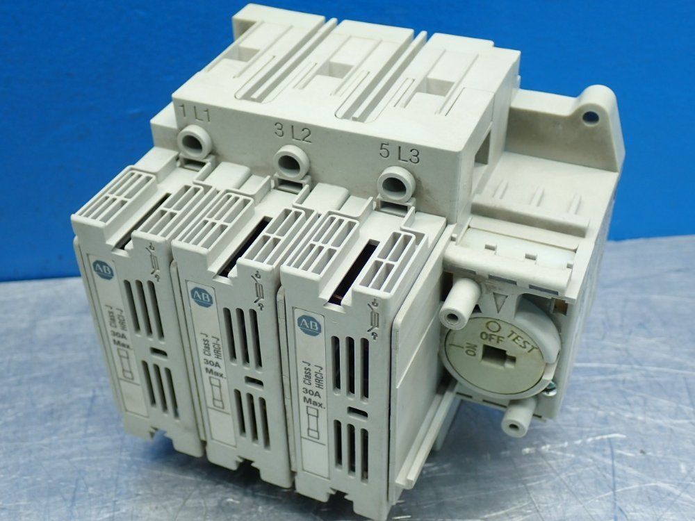 Allen Bradley Fused Disconnect Switch - 194r-j30-1753