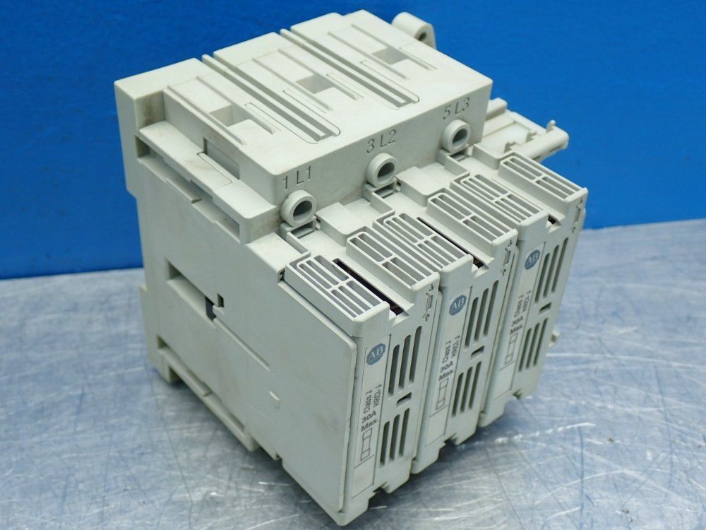 Allen Bradley Fused Disconnect Switch - 194r-j30-1753