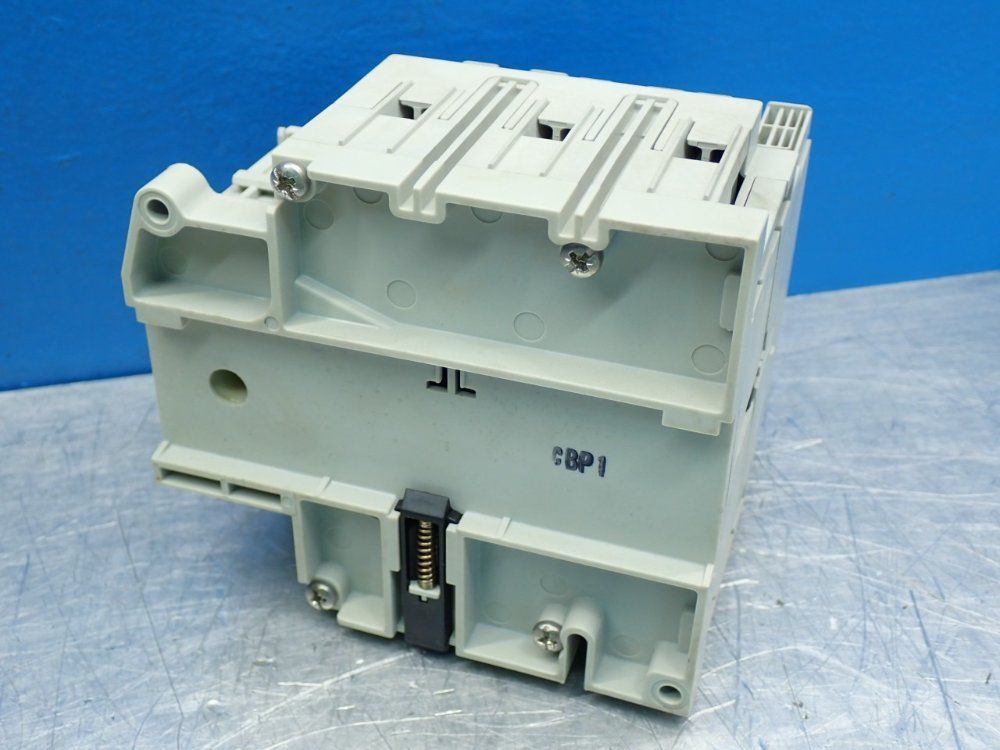 Allen Bradley Fused Disconnect Switch - 194r-j30-1753