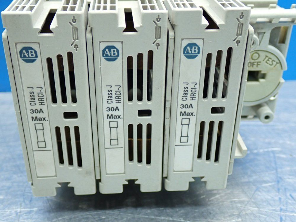 Allen Bradley Fused Disconnect Switch - 194r-j30-1753