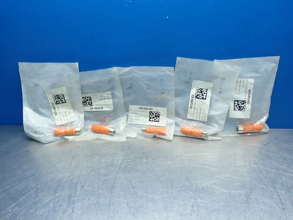 Ifm Female Wirable Socket Connector, 5pcs - Evc810