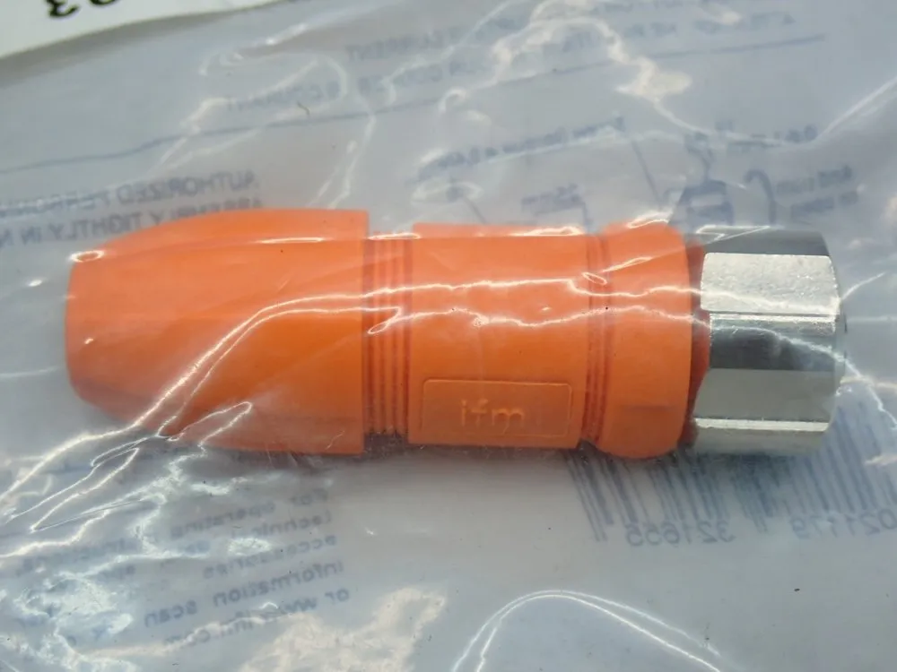 Ifm Female Wirable Socket Connector, 5pcs - Evc810