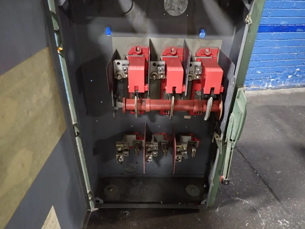 Square D 400 Amp Fusible Disconnect - H365