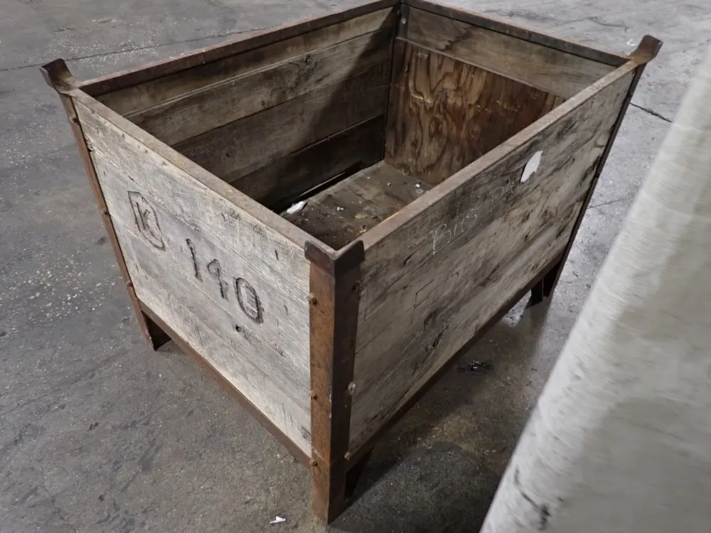 40" X 28" X 23" Stackable Crate