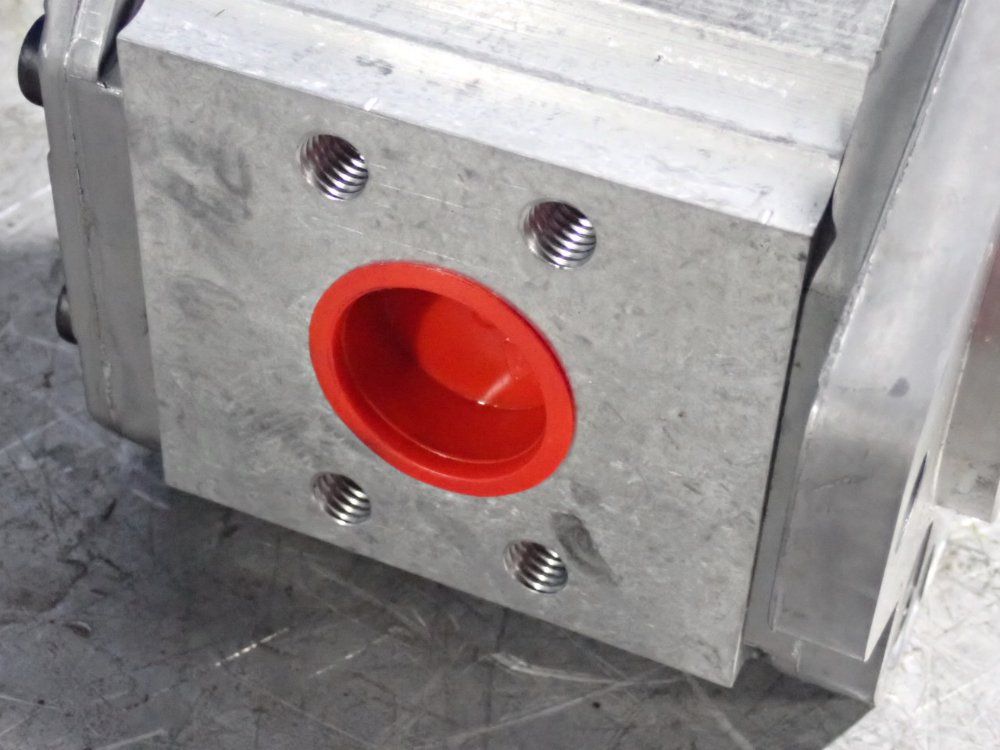 Danfoss Hydraulic Gear Pump - Snp3nn/055rn07sa