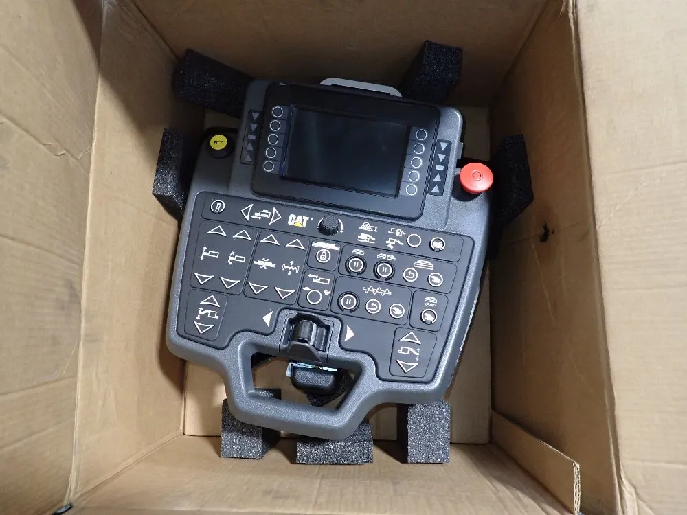 Caterpillar Control - 551-6330