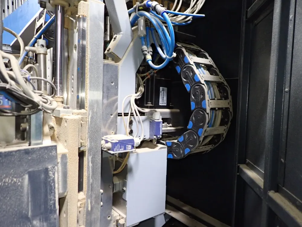 Format 54 1/2" X 145" Cnc Machining Center - Creator 950